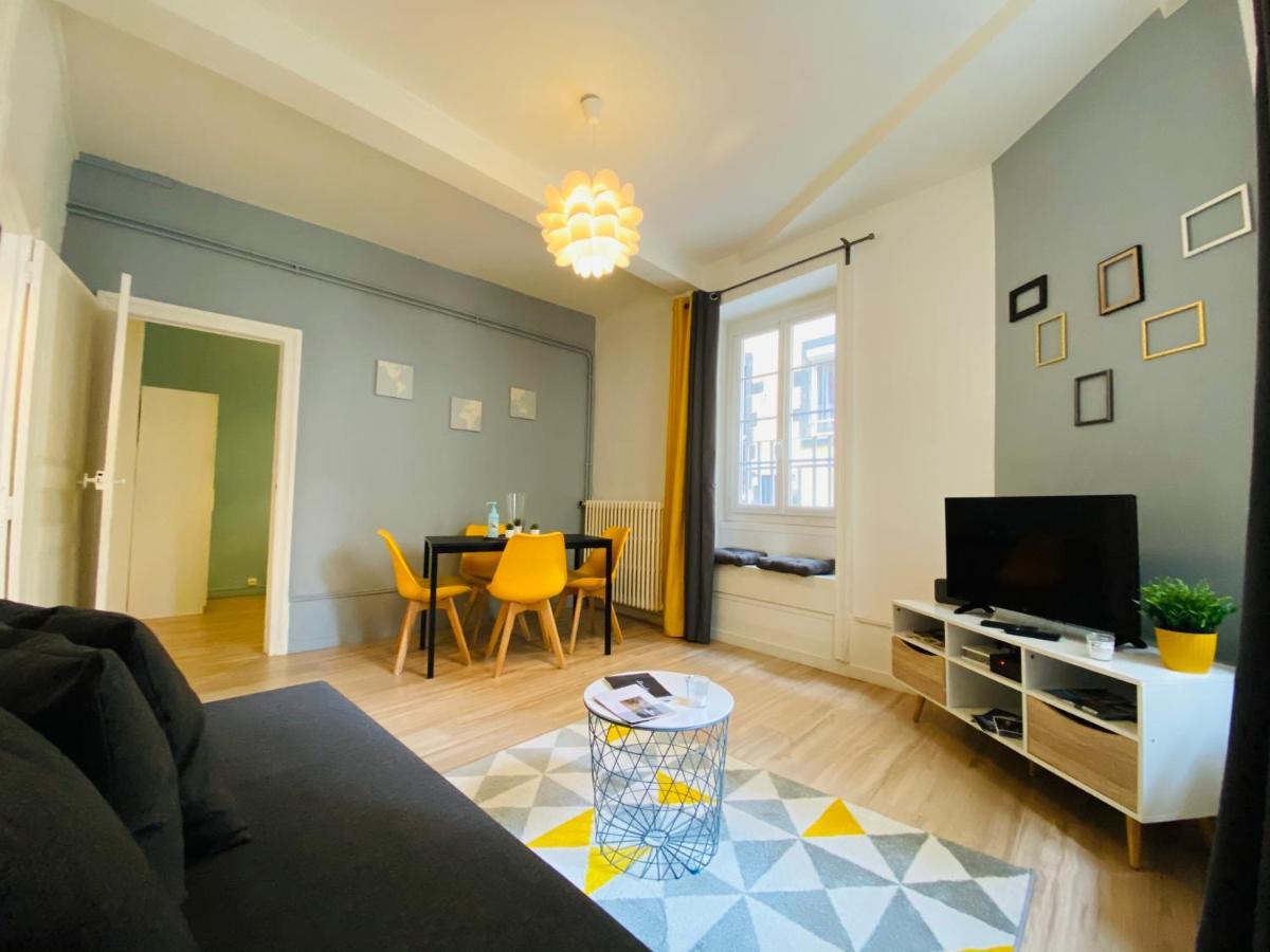 Nid Douillet Sur Plateau Central Clermont-Ferrand Eksteriør bilde