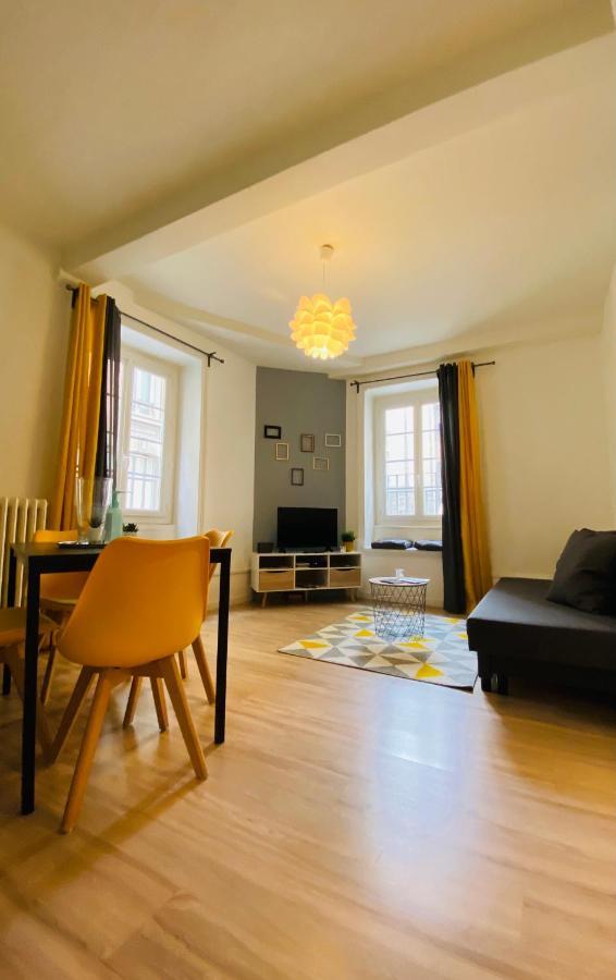 Nid Douillet Sur Plateau Central Clermont-Ferrand Eksteriør bilde