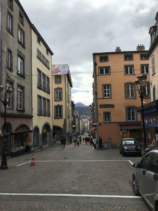 Nid Douillet Sur Plateau Central Clermont-Ferrand Eksteriør bilde